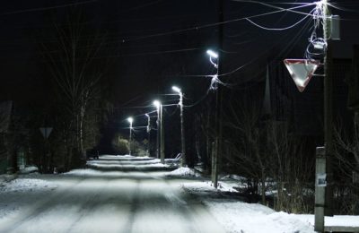 Уличный свет: откуда что берется и где чего не достает